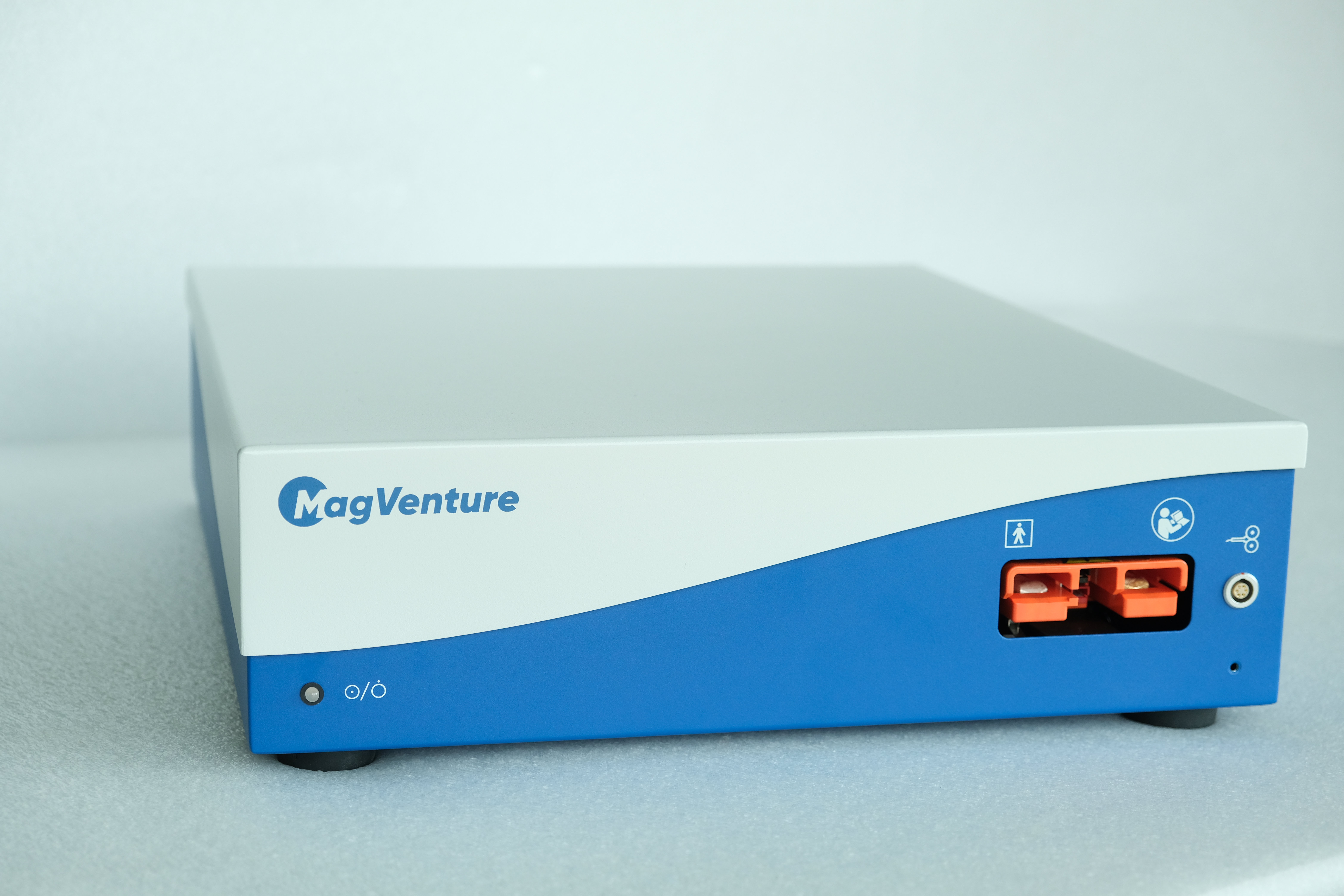 9016E0852-Kopie Magnetstimulator MagPRO Compact